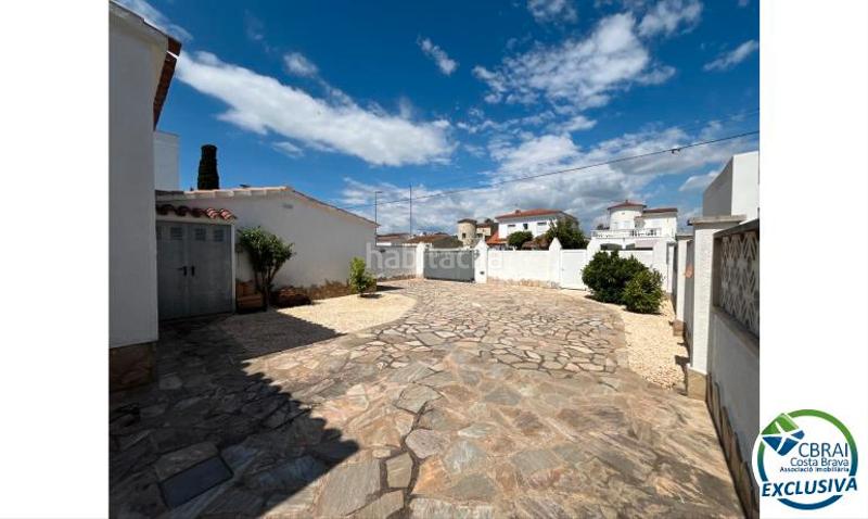 Foto f523eff6-281b-4065-a8c2-926e9c0284b9. Chalet con riscaldamento parcheggio piscina in Francolí - Freser - Noguera Empuriabrava