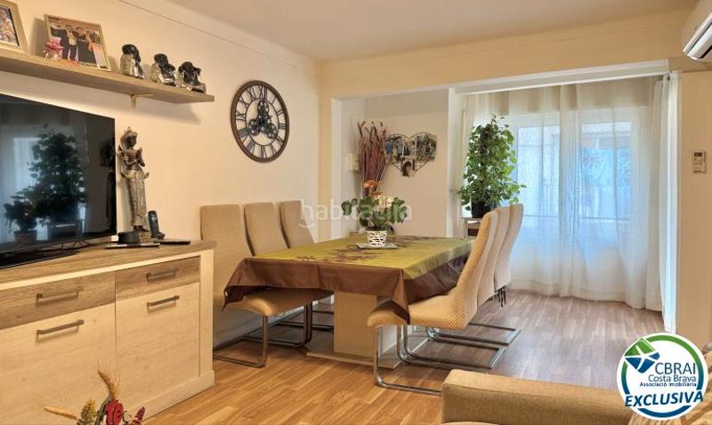 Foto a8792167-9974-462f-8a6e-b67b7b97fd39. Apartament amb calefacció a Centre Roses