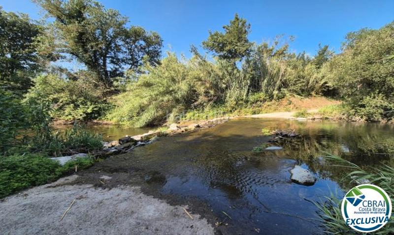 Foto 74be650e-d60f-4202-b9b3-2bbf372b18f8. Landgut in Peralada