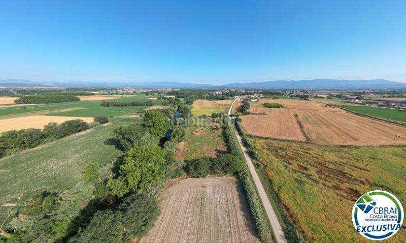 Foto b3fbf3d7-79c2-4f0f-ae2f-acc08523b15d. Landgut in Peralada