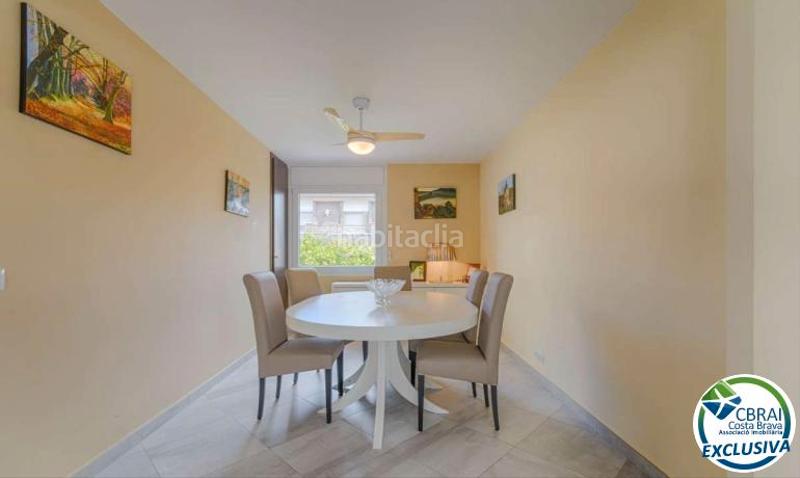 Foto 57d06fad-3089-4540-bc0b-819e544560e8. Doppelhaus mit heizung parking in Santa Margarida Roses