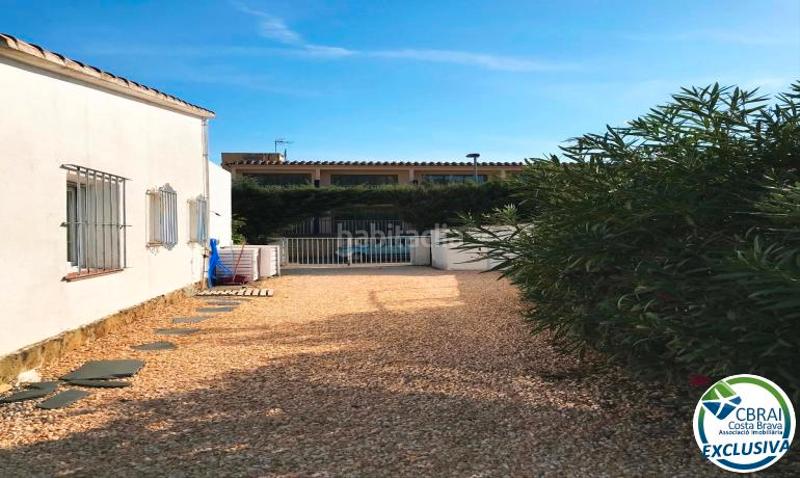 Foto 6c5232a2-a7de-4299-b65f-b6050b0eb1a2. Casa amb calefacció aparcament piscina a Nord Roses