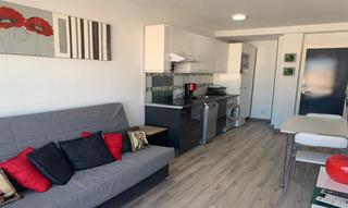 Appartement  Carrer alberes comercial. Apartamento renovado con vista al canal en alberes, empuriabrava