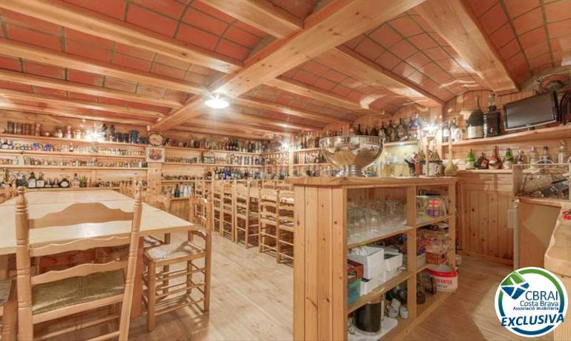 Foto 118548bf-7f0a-4e77-987b-b5d6b4d3ab5b. Chalet con riscaldamento parcheggio in Nord Roses