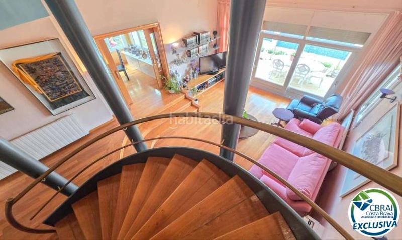 Foto 2945c172-29e7-4145-b479-d5a2d860406b. Chalet con riscaldamento parcheggio in Nord Roses