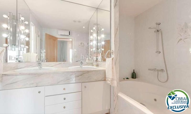 Foto 2d3f5efe-ec39-4700-8f1e-ba7955edce9e. Chalet con riscaldamento parcheggio in Nord Roses