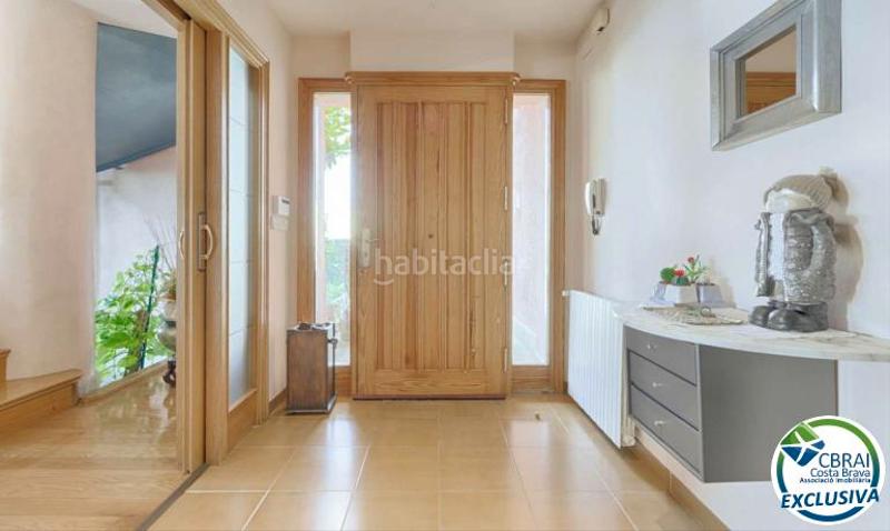 Foto 92b3d599-6291-4dc0-be05-5d6d9b92f8a3. Chalet con riscaldamento parcheggio in Nord Roses