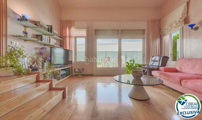 Foto 9d7b7aca-ac41-4051-827b-450df8f4bb3b. Chalet con riscaldamento parcheggio in Nord Roses