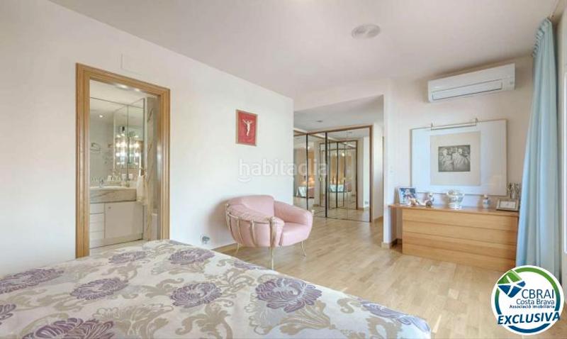 Foto a7615800-dbb5-4b66-8fa0-57b1af5ed8e9. Chalet con riscaldamento parcheggio in Nord Roses