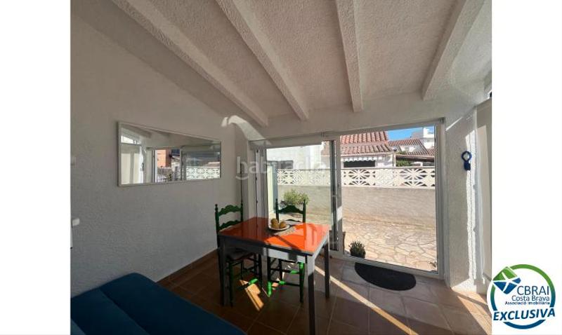 Foto f8ea4dc2-b546-43b3-985b-71e336d4c7c3. Maison avec chauffage parking dans Nord Roses