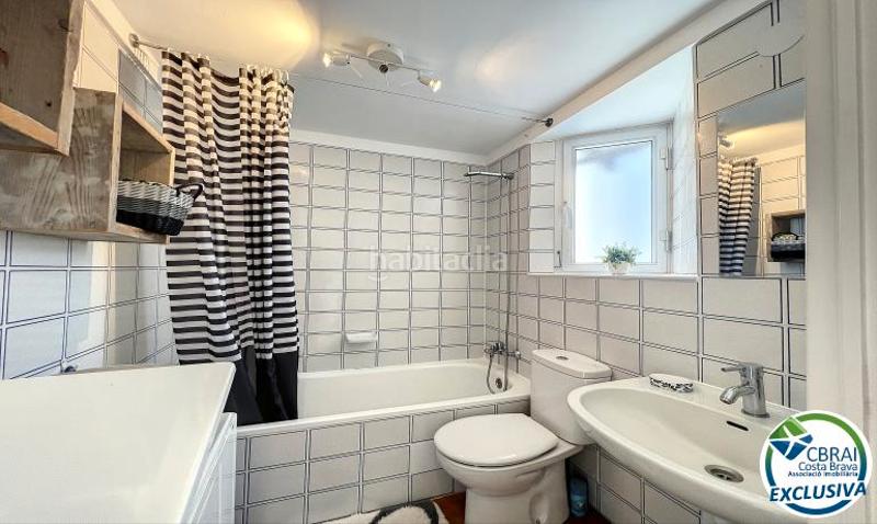 Foto adb21292-245d-43b2-b59d-bba45731dbaa. Apartament amb calefacció a Moxó - Sant Mori Empuriabrava