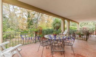 Maison  Carrer la resclosa. Casa independiente con jardín en sant llorenç de la muga