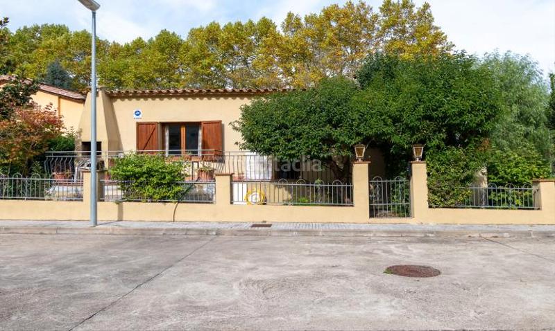 Foto 4f1bf620-457b-4994-9650-6579c2fc7812. Casa con camino parcheggio in Sant Llorenç de la Muga