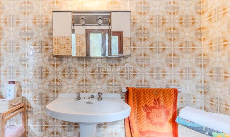 Foto 5eb6e044-ec58-4431-bf89-32a105e3340f. Casa con camino parcheggio in Sant Llorenç de la Muga