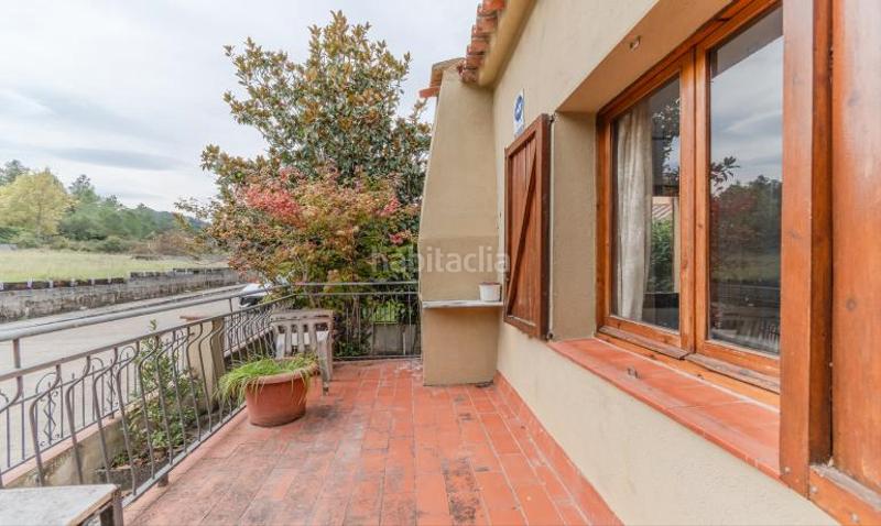 Foto d3d8b2b9-31c6-4f9d-b740-d1178120c893. Casa con camino parcheggio in Sant Llorenç de la Muga