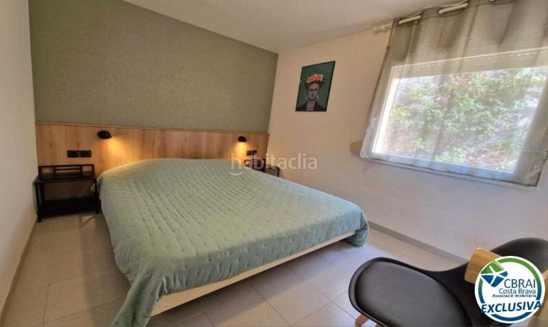 Foto 420e8817-a6bc-4207-85b2-52b16976107c. Apartamento  con licencia turística a 360m del mar en Roses