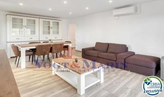 Piccolo appartamento  Carrer roma. Apartamento reformado con gran terraza en mas oliva, roses