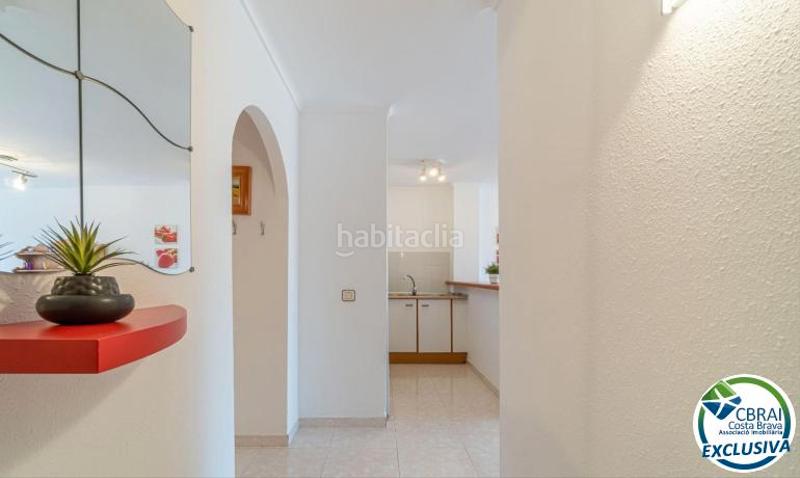 Foto 185b5519-f1bb-4eac-83e6-c94bd5252d28. Piccolo appartamento con riscaldamento piscina in Empuriabrava