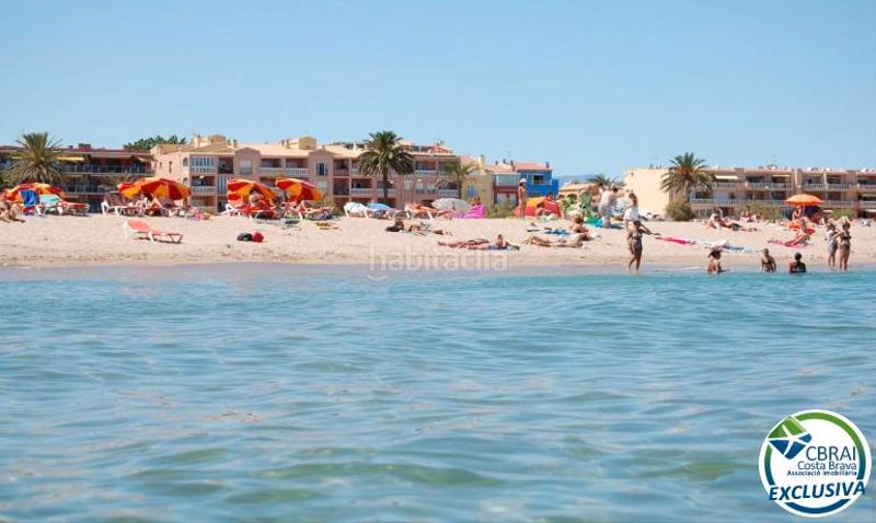 Foto 34d93dbf-8d48-4f62-a807-99d5e3a35cd6. Piccolo appartamento con riscaldamento piscina in Empuriabrava