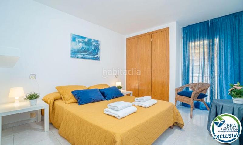 Foto d2865a5e-c1a0-4a82-b2b4-44cb60ed6ad6. Piccolo appartamento con riscaldamento piscina in Empuriabrava