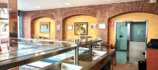 Local Comercial  Carrer palandriu. Local comercial en pleno rendimiento en el puerto de llançà