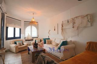 Casa a schiera  Carrer de la valira. Bonita casa de pescador con amarre de 7 metros en zona muy tranq