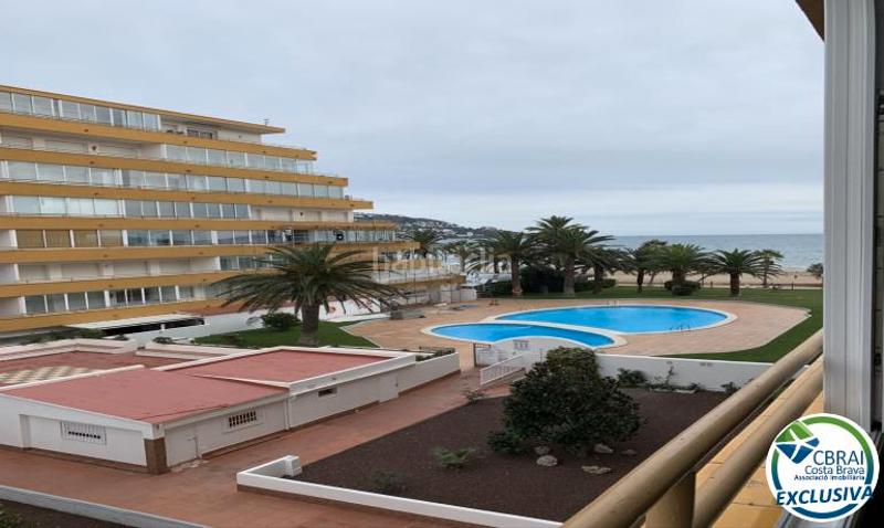 Foto c3bbbd22-f3bd-4913-9c02-283d253fc5b9. Apartment with pool in Santa Margarida Roses