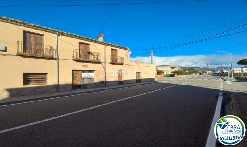 Foto 9dbe8cd0-f30c-4073-9a25-e5836cc30069. Masia amb aparcament a Sant Climent Sescebes