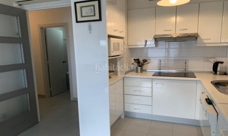 Foto 3aeca0d0-6212-4b84-ac5c-64a64f5434eb. Apartament amb calefacció a Centre Roses