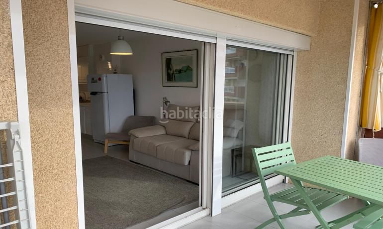 Foto de62a07a-b4ca-48aa-91a2-91e11992ae9b. Apartament amb calefacció a Centre Roses