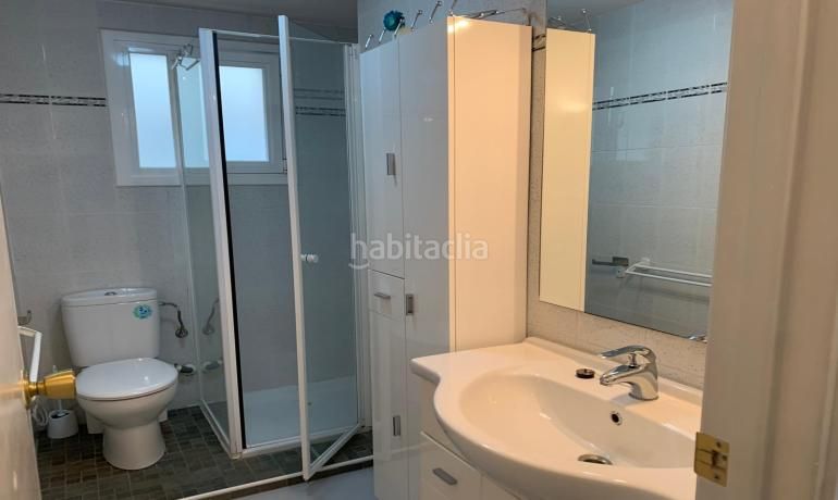 Foto eac2cb4a-4b1d-4fef-97cb-6e1799c72f42. Apartament amb calefacció a Centre Roses