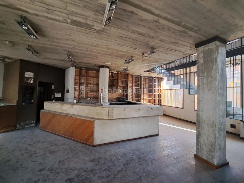 Foto e57b4cd3-d9a4-47f7-82b8-c8b46d6b5f67. Local comercial amb calefacció a Eixample-Horta Capallera Figueres