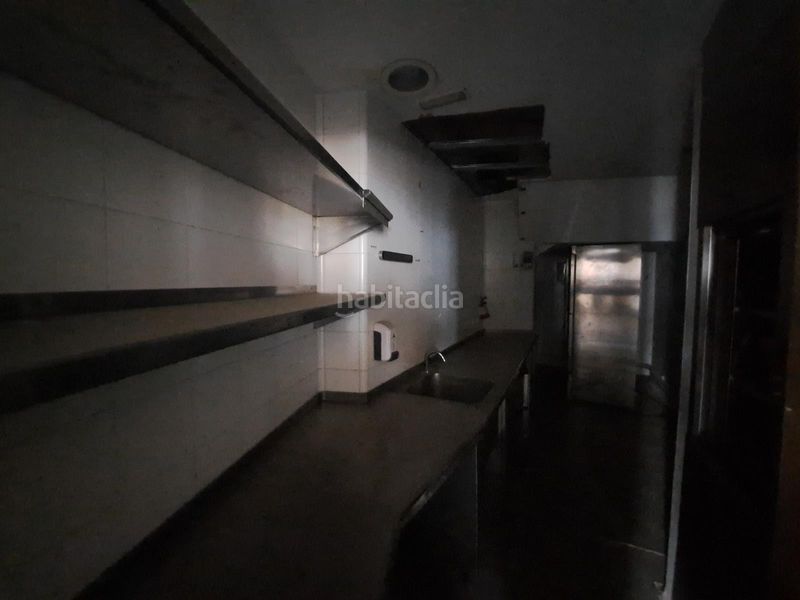 Foto f76ecb68-2e9f-411b-81ba-8a238e1aeb22. Local comercial amb calefacció a Eixample-Horta Capallera Figueres