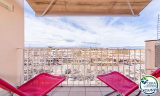 Apartment  Carrer badia-gran reserva. Apartamento luminoso con licencia turística en el corazón de emp