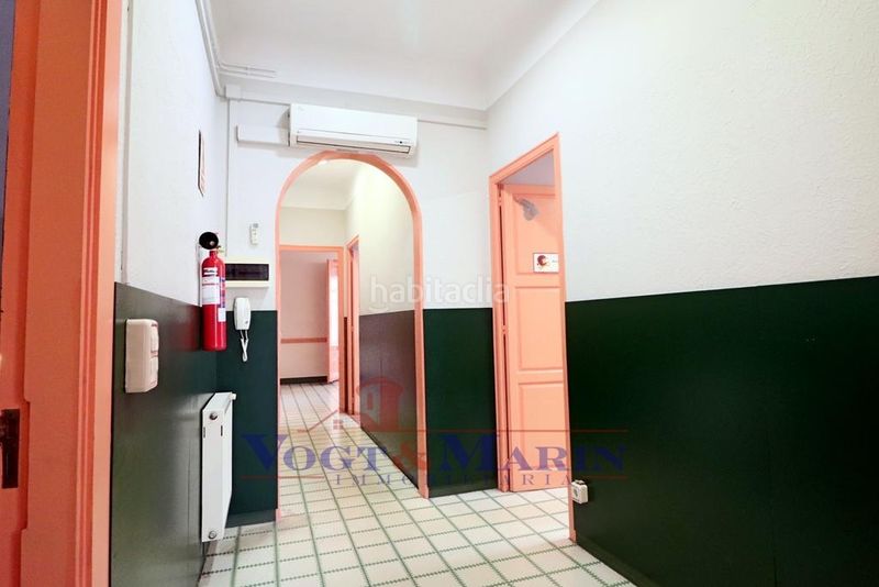 Foto ce6730cc-f97e-4f4b-b1ef-68c0c4d107a6. Casa adossada amb calefacció aparcament a Centre Figueres