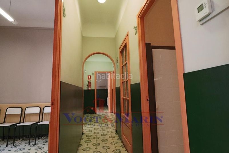 Foto e2440053-6b09-44d0-8058-683072ccb979. Casa adossada amb calefacció aparcament a Centre Figueres