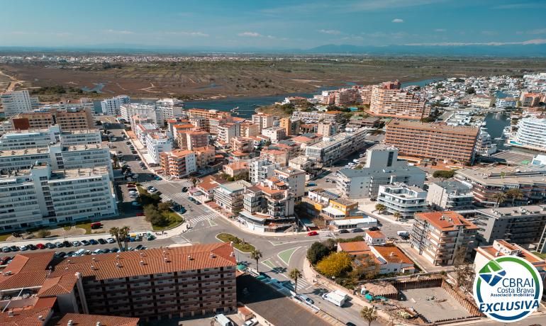 Foto 042dacf7-368c-40ff-9865-268104fe9d1b. Apartament amb aparcament a Santa Margarida Roses