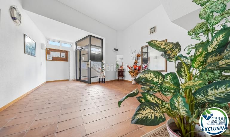 Foto 2c989fa6-0c59-4969-a3a3-258b44f94e3b. Apartament amb aparcament a Santa Margarida Roses