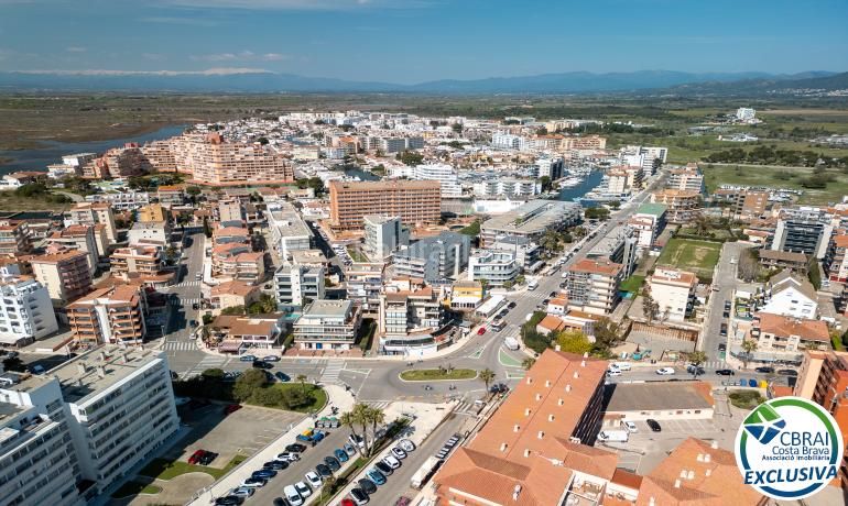 Foto 46d9a5fd-443d-400a-9c1b-57fa3a0ce4ee. Apartament amb aparcament a Santa Margarida Roses