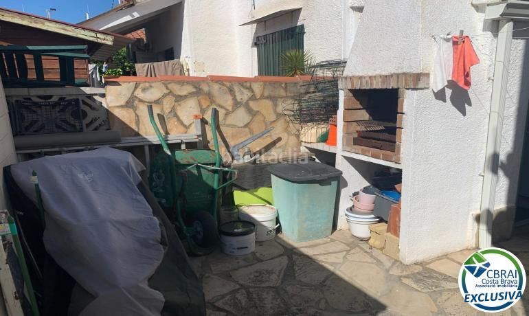 Foto 3f34b5f3-c769-45b7-866a-7999546f8716. Casa amb calefacció aparcament piscina a Santa Margarida Roses