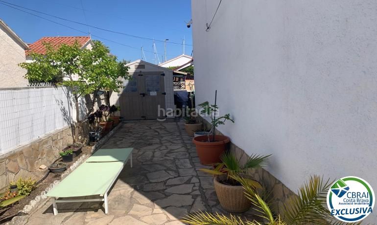 Foto b6e06c3c-f732-4a18-8fc4-4fc3f8f14c3a. Casa amb calefacció aparcament piscina a Santa Margarida Roses