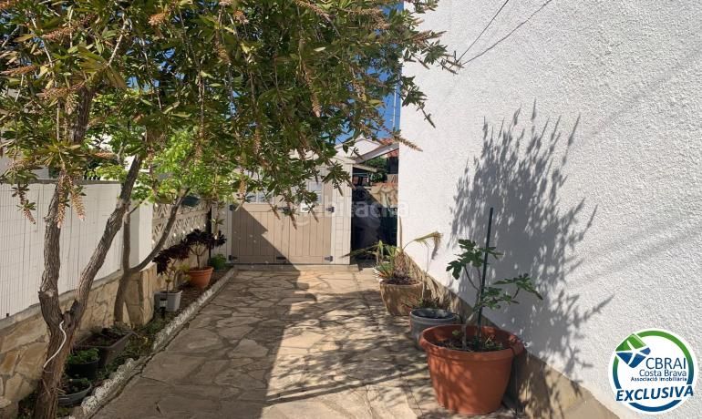 Foto ee497ba0-0755-46bf-adb2-d70b6601451e. Casa amb calefacció aparcament piscina a Santa Margarida Roses