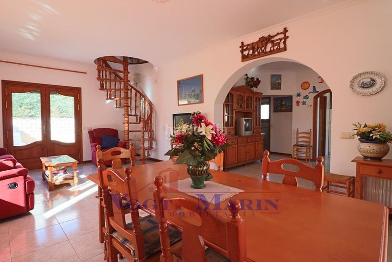 Foto bbe40606-9fce-43d9-9e11-c9f43d5d826c. Casa amb calefacció aparcament piscina a Requesens Empuriabrava