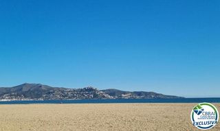 Monolocale  Carrer muga-delta. Estudio en primera línea de mar en empuriabrava