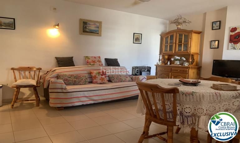 Foto 1736f802-99f0-4a1d-a649-bb7f27ac4026. Apartament amb aparcament a Santa Margarida Roses