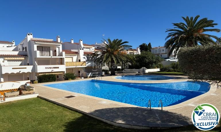 Foto b285b736-29f8-49c0-ac62-11fc4dd500e9. Apartament amb calefacció aparcament piscina a Puig Rom-Canyelles-Almadrava Roses