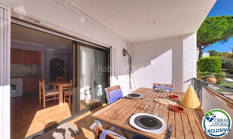 Foto c62f6809-d9a0-4e06-b28c-91c0dd03887f. Apartament amb calefacció aparcament piscina a Puig Rom-Canyelles-Almadrava Roses