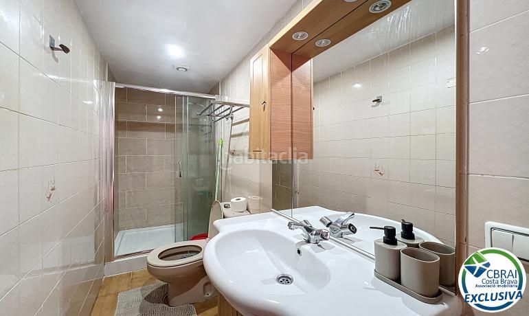 Foto f05b87b9-79b3-438c-a020-59a1c782f06d. Apartament amb calefacció aparcament piscina a Puig Rom-Canyelles-Almadrava Roses