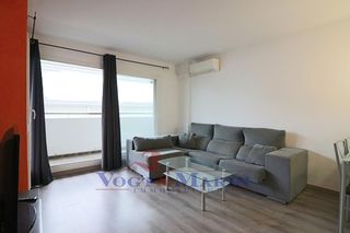 Apartment  Avinguda del nord. Moderno apartamento con terraza, piscina y parking en complejo r