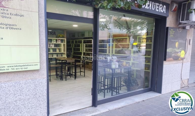 Foto 27e5021a-4406-49c9-9716-0e1002017cfd. Local comercial a Centre Roses